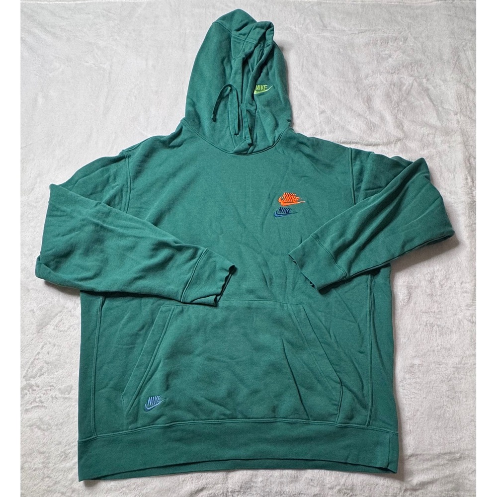 Nike Mens XL Green Club Fleece Hoodie Multicolor Stacked Swoosh Logo Pullover